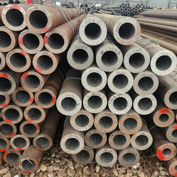 山東合金鋼管批發(fā)定制